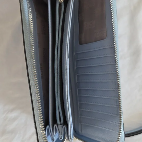 Michael Kors Blue Pebbled Leather Wristlet Wallet - Picture 5 of 6